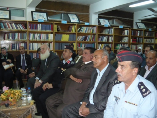 إطلاق المرحلة الرابعة من مشروع المدرسة المرورية في نور الحسين الثانوية ( صور )